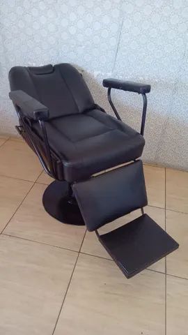 Cadeira P/Barbeiro (Usada Bom Estado) - Equipamentos e mobiliário
