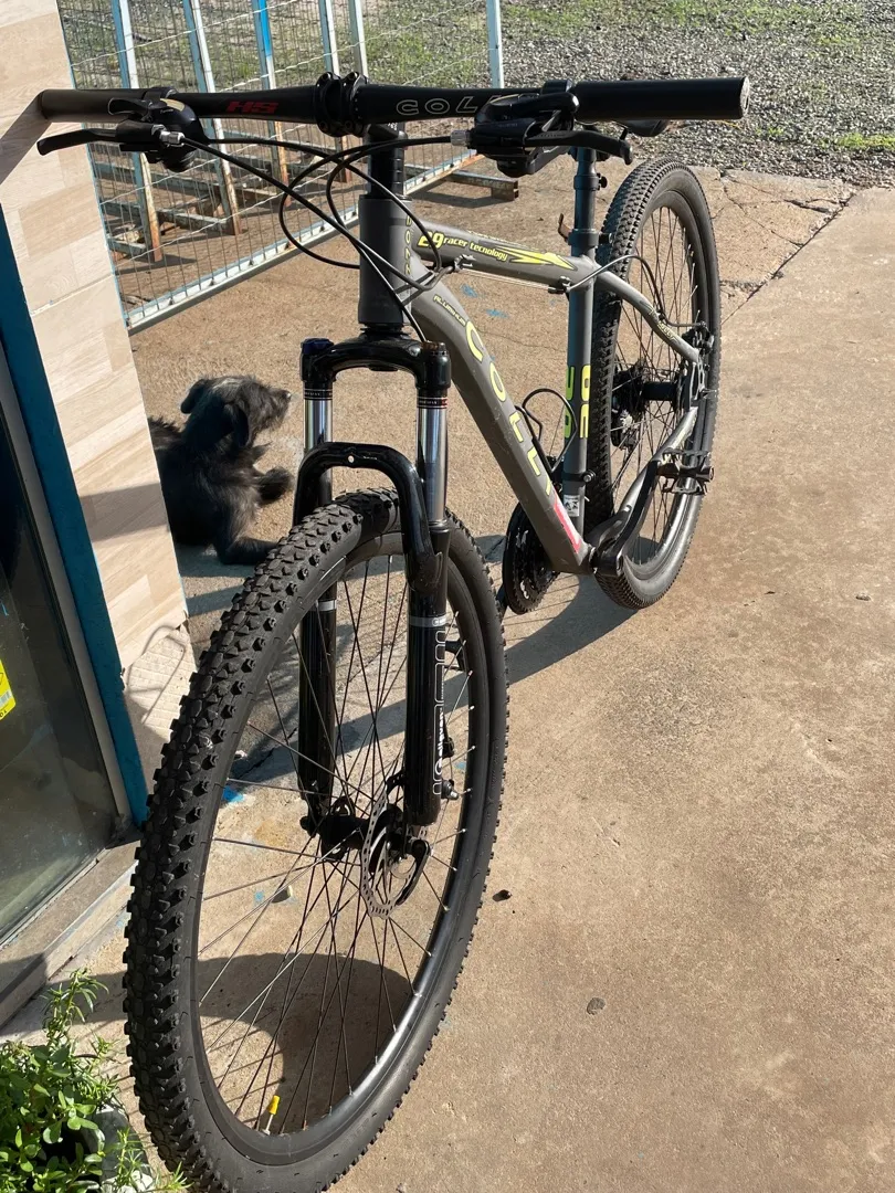 Bicicleta Colli 29 Performance