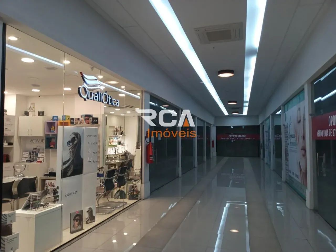 Sala Comercial para Venda em Niterói, SÃO DOMINGOS, 1 banheiro, 1 vaga