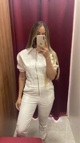 Scrub off white