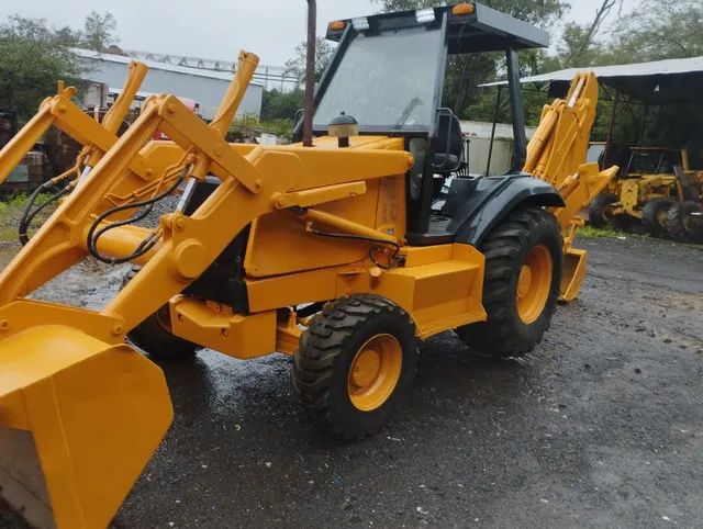 Retroescavadeira case 580 L 4x4 - Foto 2