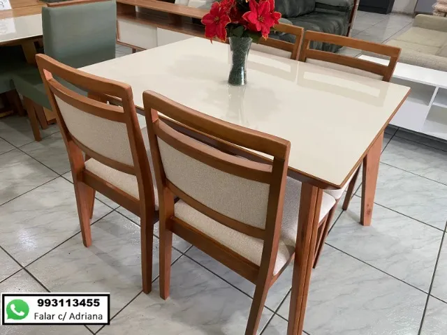 Mesa Naiara/liz c/ 4 cadeiras