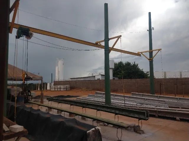 Fábrica de postes de concreto