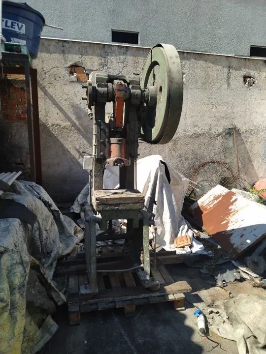 Prensa excêntrica 25 tons  - Foto 5