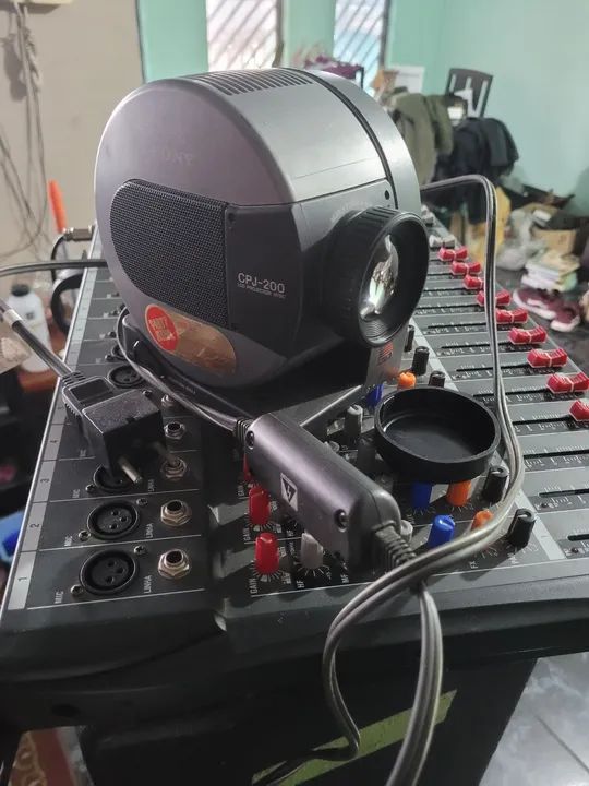 Projetor Sony CPJ-200 - Foto 2