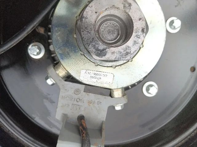 Hélice viscosa Escavadeira JCB JS 300 p/n 400/E2362 - Foto 4