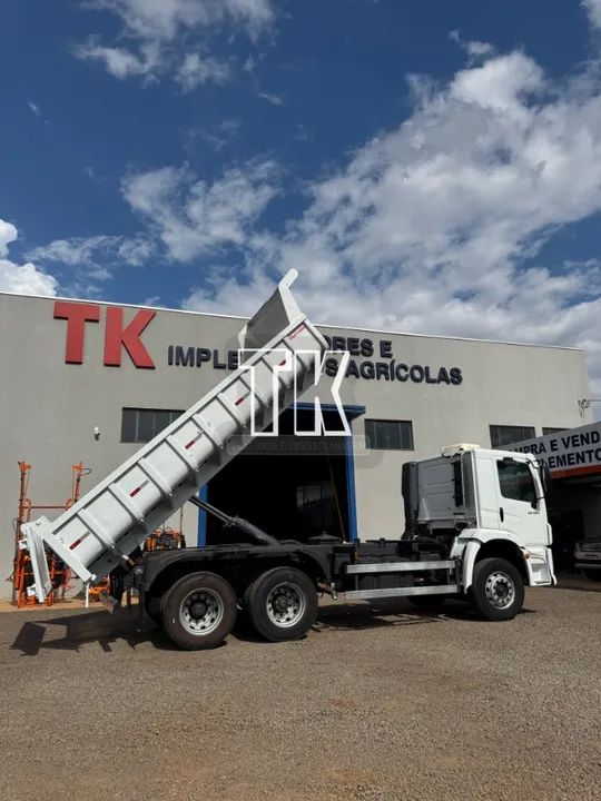 Caminhão Volkswagen 24250 Basculante ano 08/09 - TK Tratores Nova Andradina - MS  - Foto 7