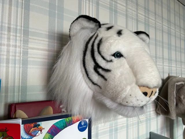 1 Cabeça de Pelúcia de Parede Tigre Branco Albert Wild & Soft - Foto 2