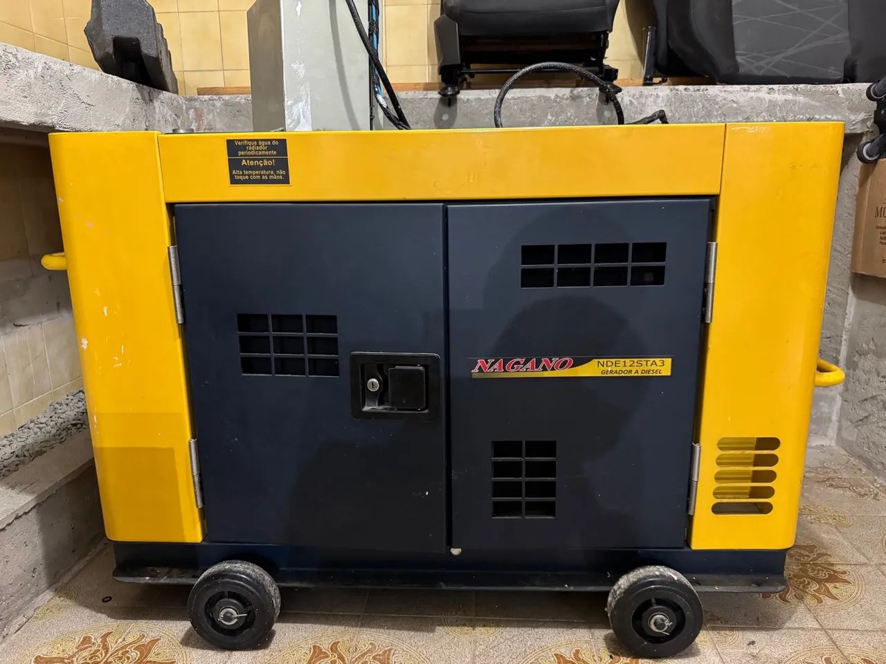 Gerador a Diesel Nagano NDE12STA3