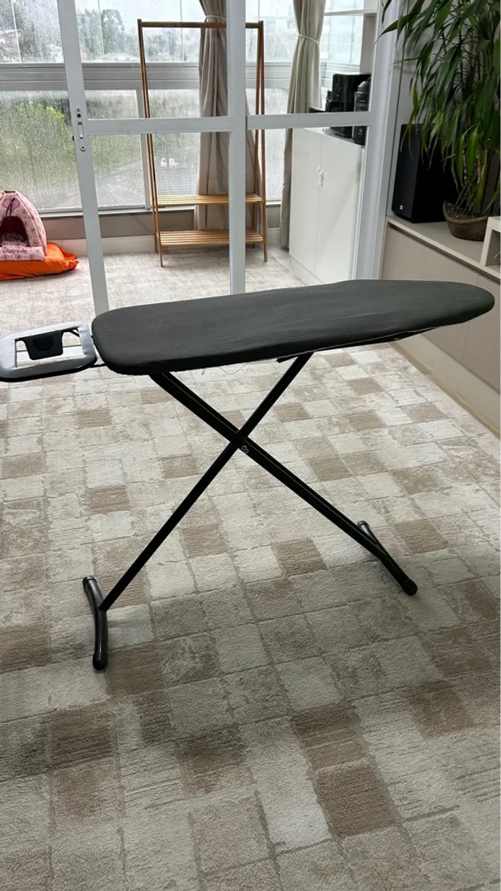 Tábua de Passar Roupa Dobrável