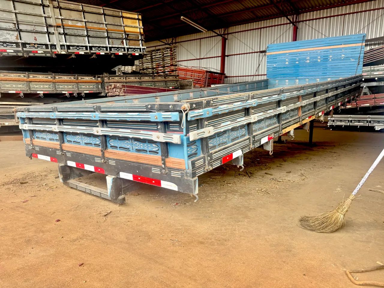 CARROCERIA MADEIRA TOCO 7,00 - Foto 2