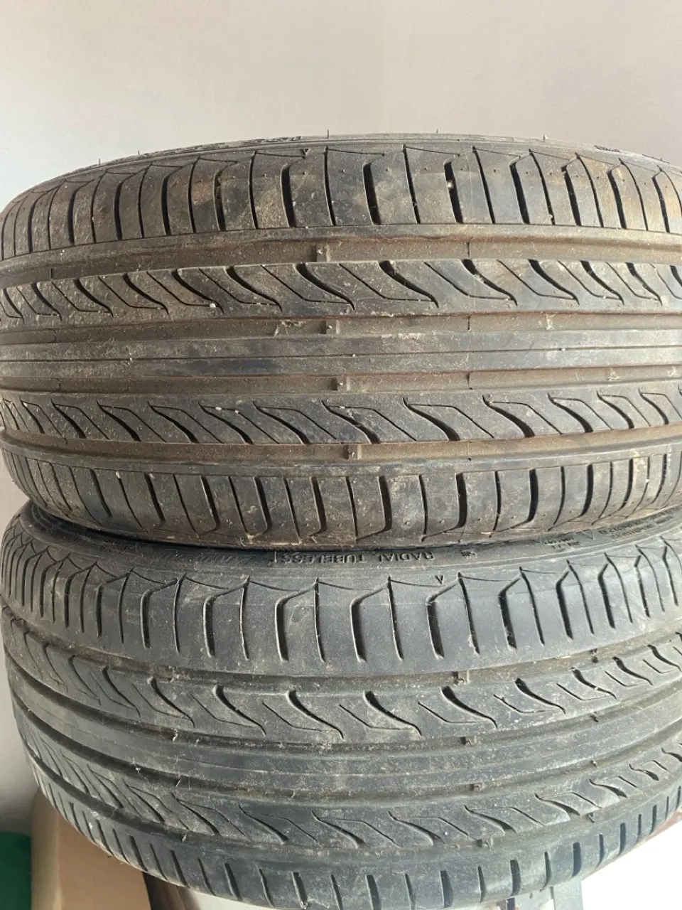 2 Pneus landsail 195/35 18