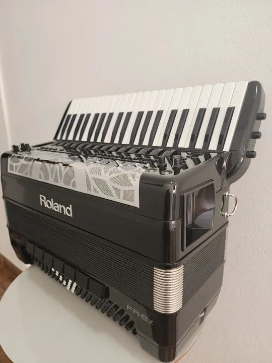 Acordeon Roland Fr-8x - Foto 5