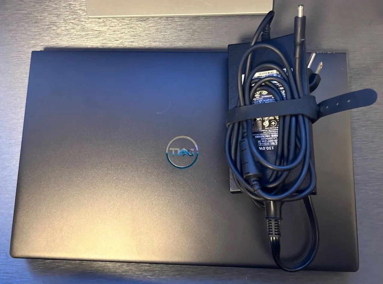 Dell Vostro 7510 - Foto 2