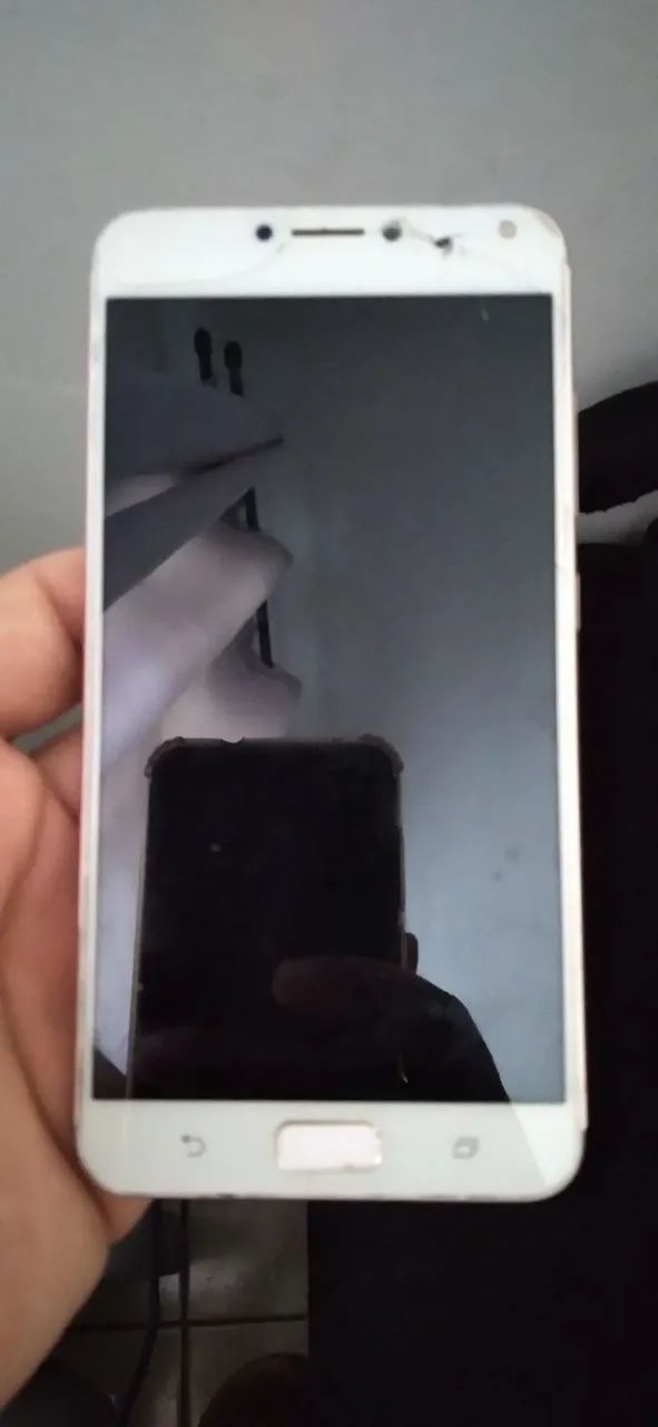 Asus ZenFone 4 Max Rose - Desbloqueado (16 GB)