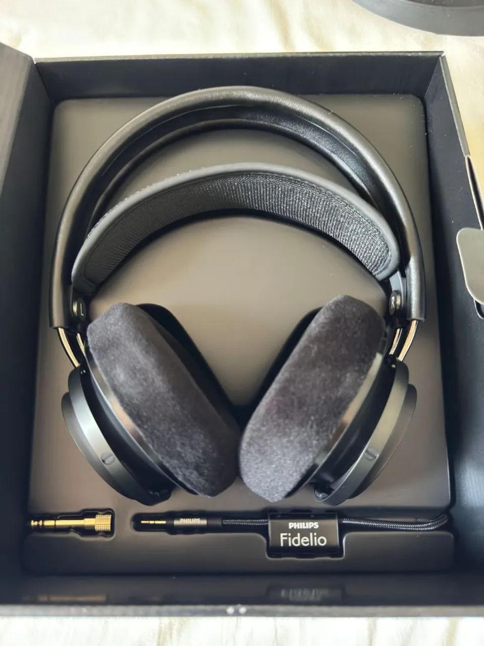 Fone com fio Philips Fidelio X2HR Hi-Res - Fones de Ouvido - Capim