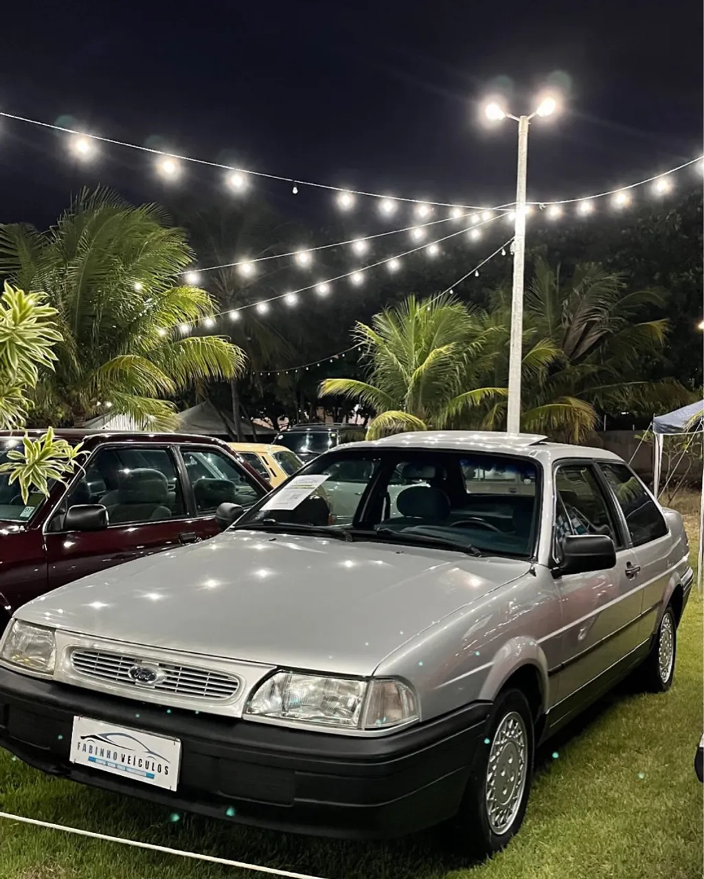 FORD VERSAILLES completo GL 2.0i com teto solar elétrico ano 1994