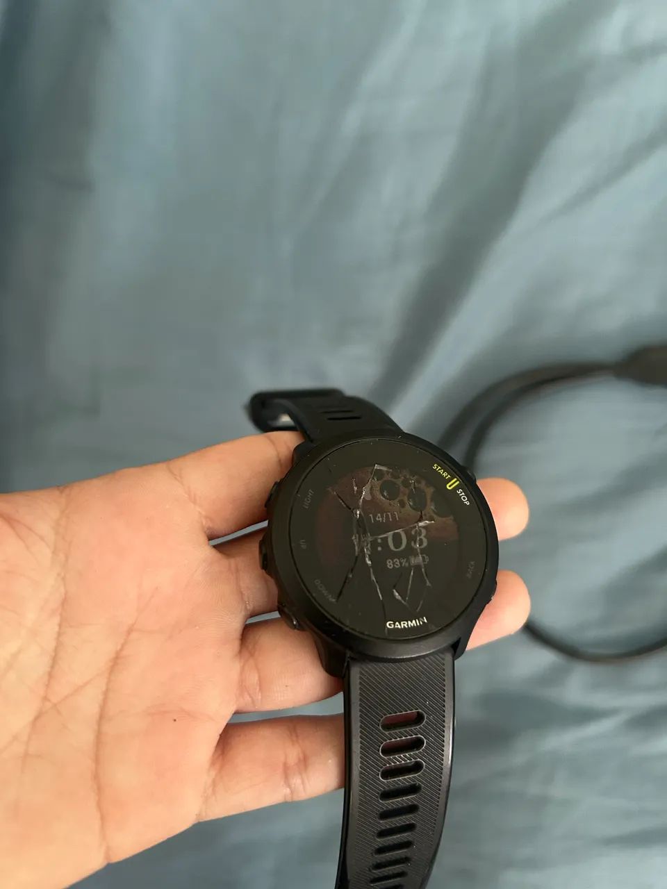 Garmin Forerunner 55 - funcionando perfeitamente (tela trincada) - Foto 2