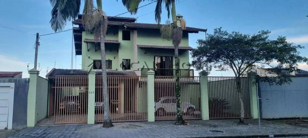 Sobrado à venda em Pinhais, Weissópolis, com 4 quartos, 410m²