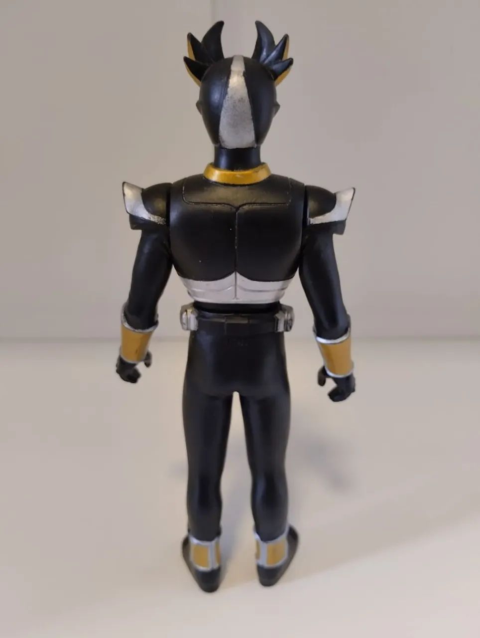 Boneco Kamen Rider Agito Bandai 17cm Usado. - Foto 3