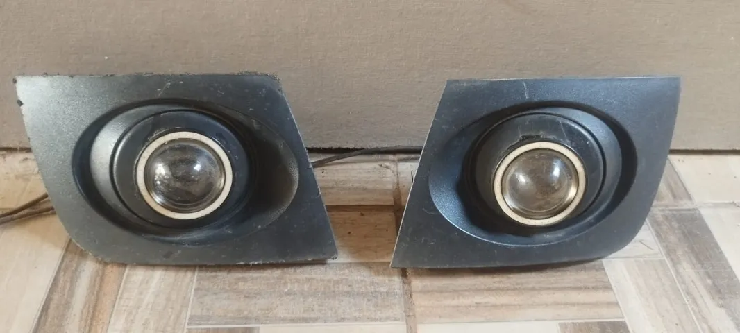 Farol de milha com led nas bordas