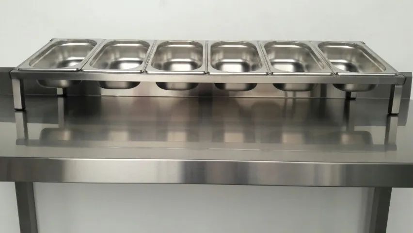 Mesa em inox com condimentadora de bancada - temos diversos modelos 