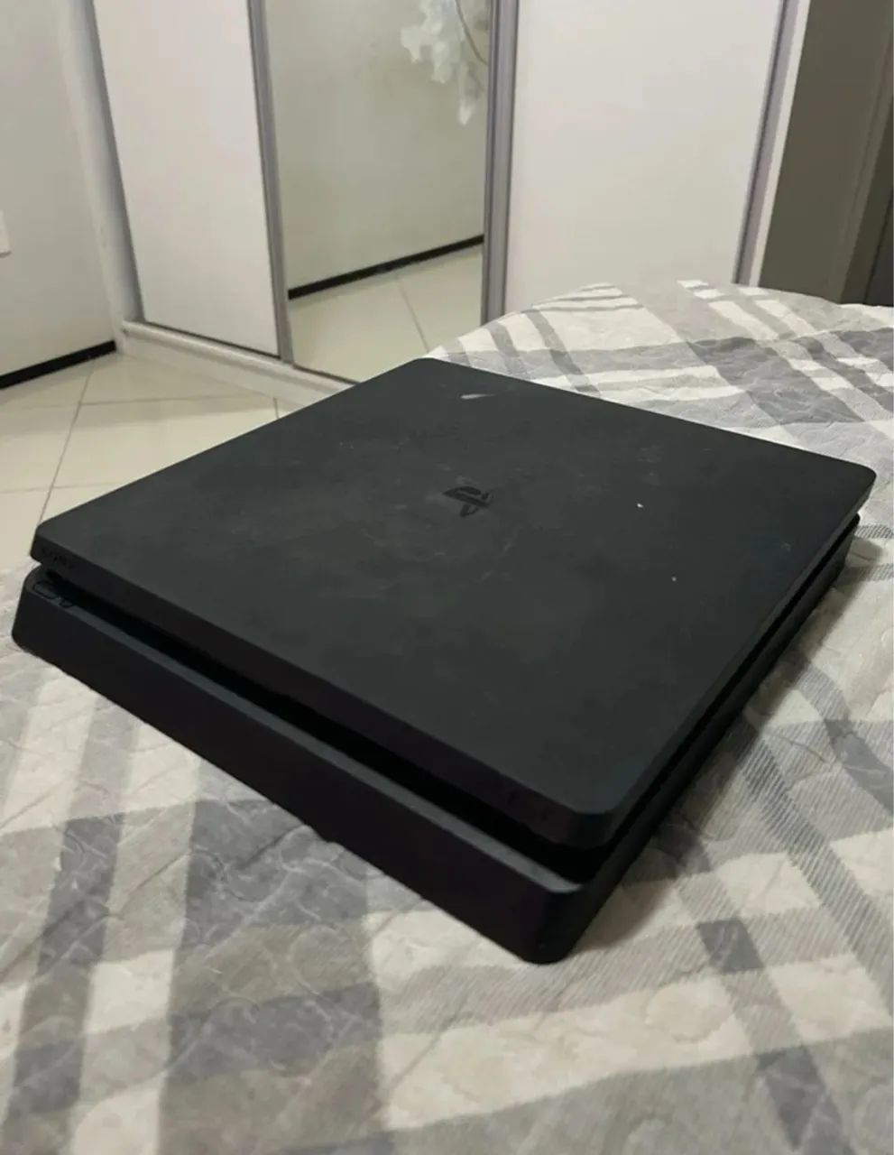 Playstation 4 Slim - Console de última geração