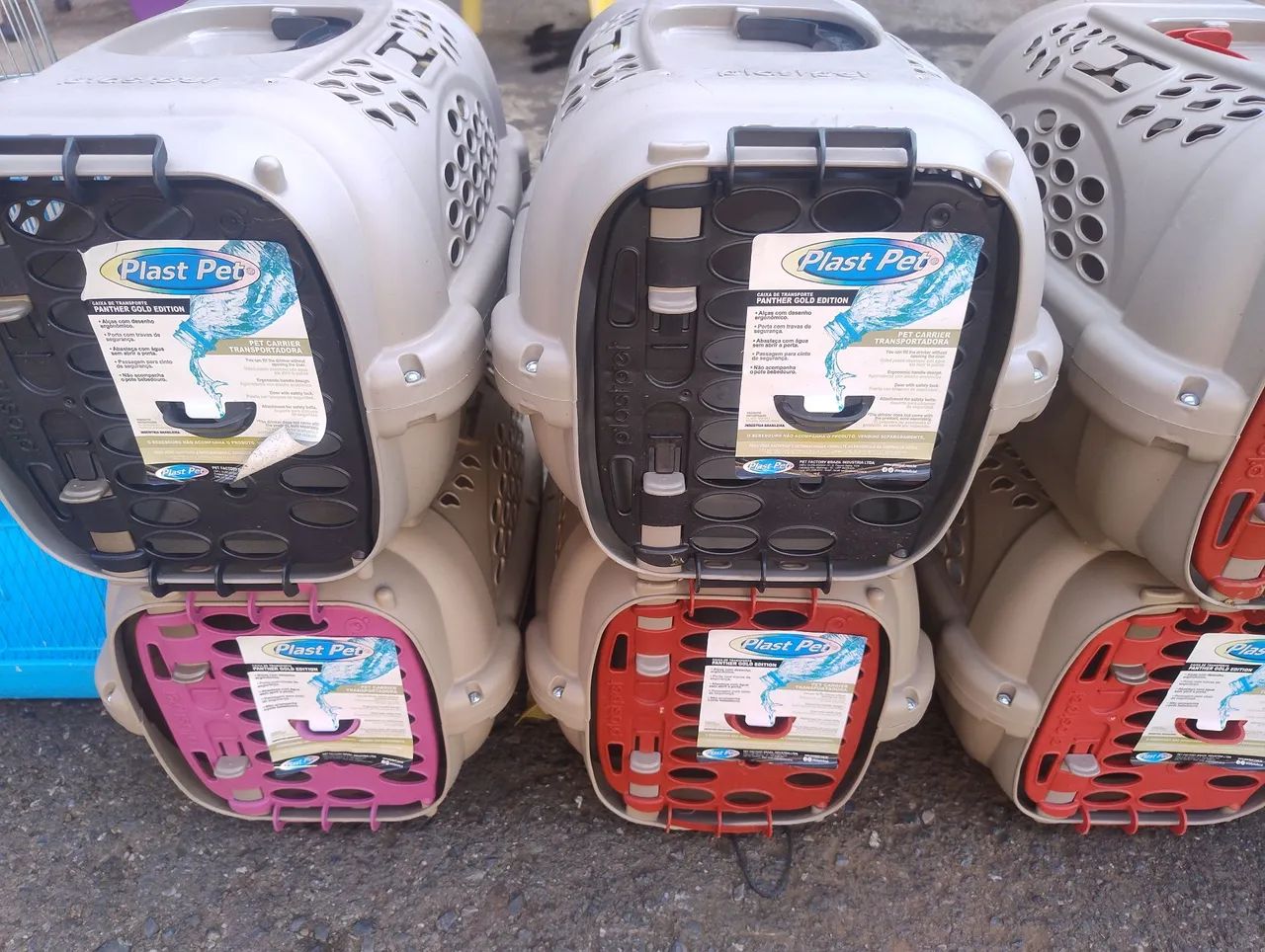 Caixa de Transporte para Pet Plast Pet - Diversos Tamanhos