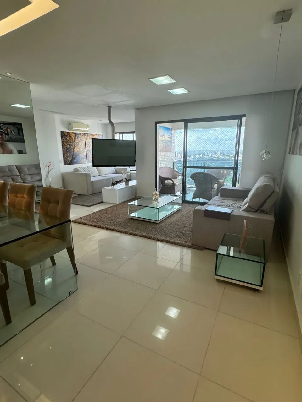 Lê Parc finamente mobiliado