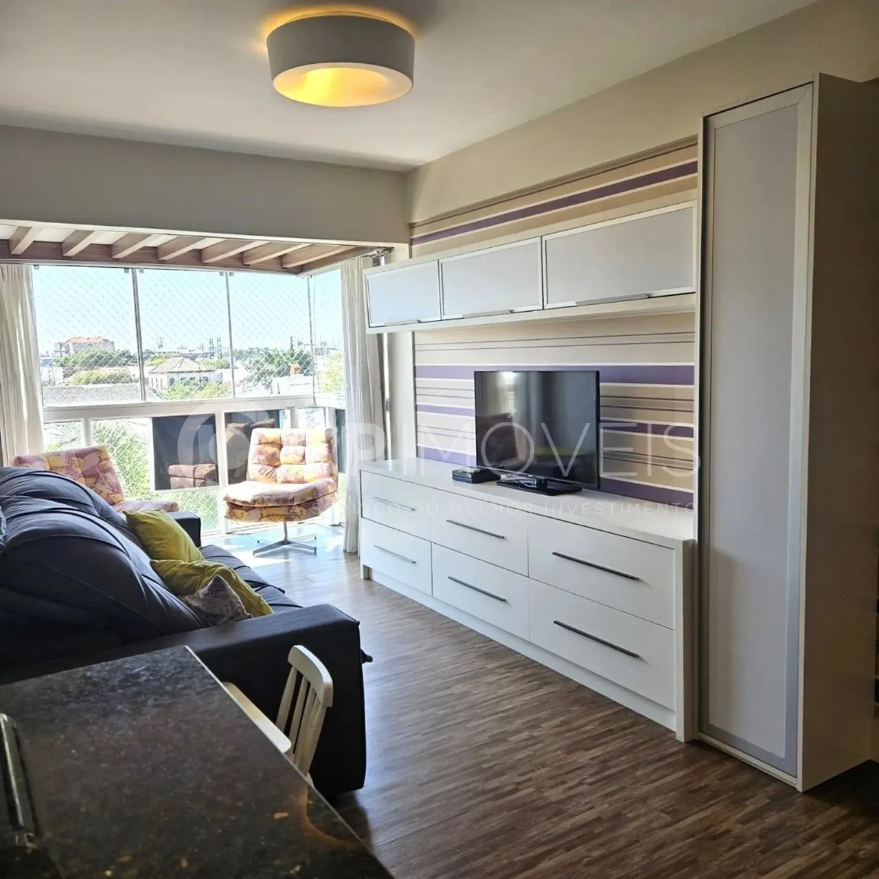 Apartamentos em Porto Alegre, no bairro São Geraldo, à venda.
