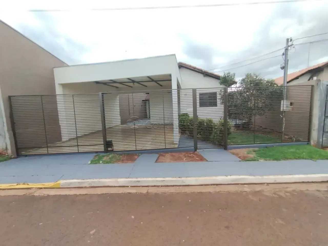 Casa Residencial para Locação em Dourados-MS