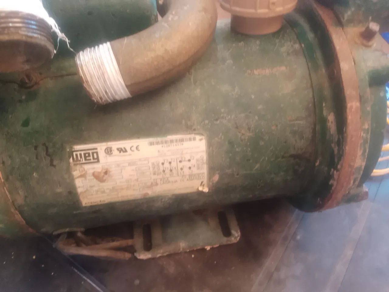 Vendo bomba injetora usada  - Foto 5