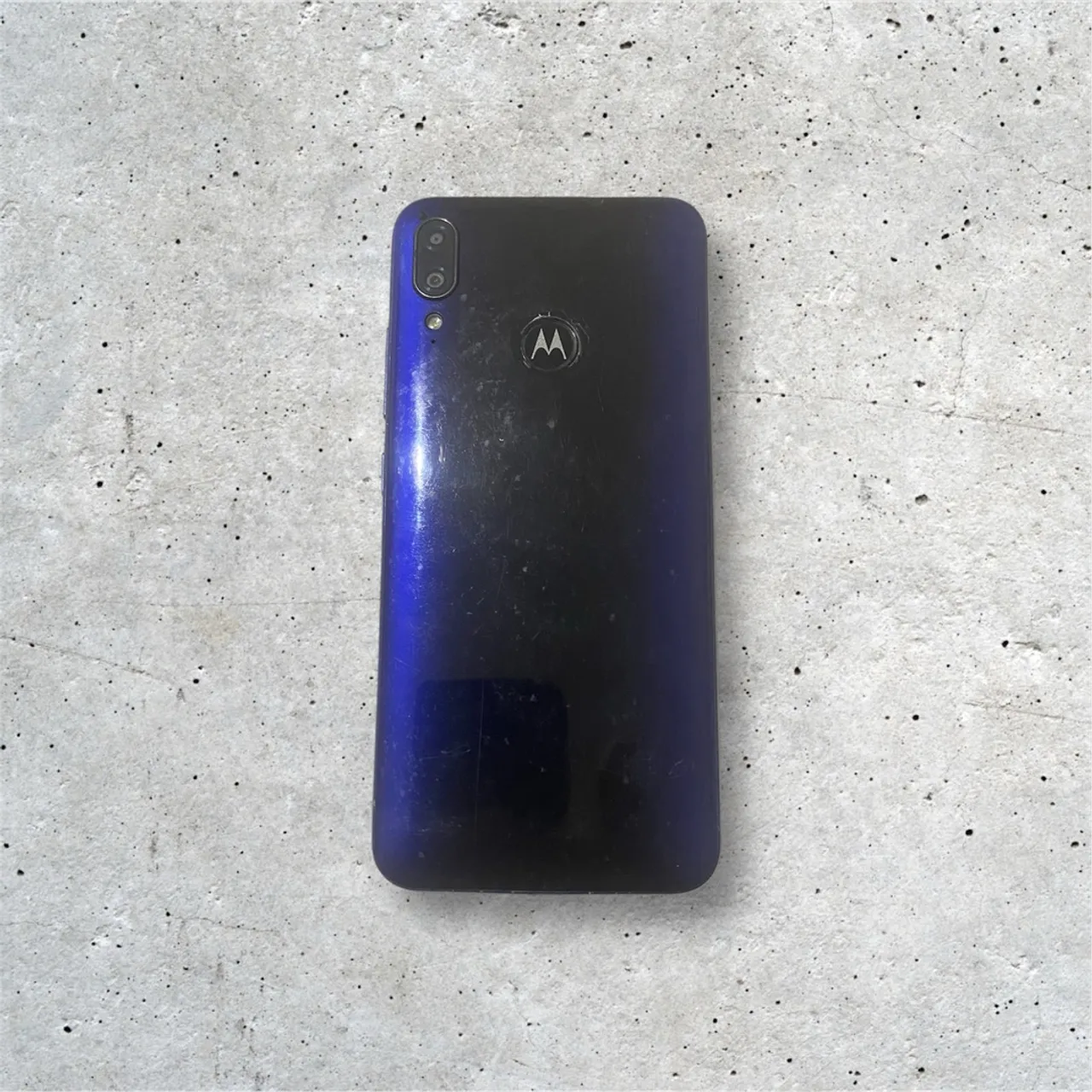 Motorola moto e6 plus