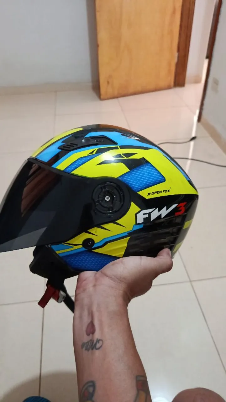 Capacete FW3 X-Open Fox - Cores Vibrantes