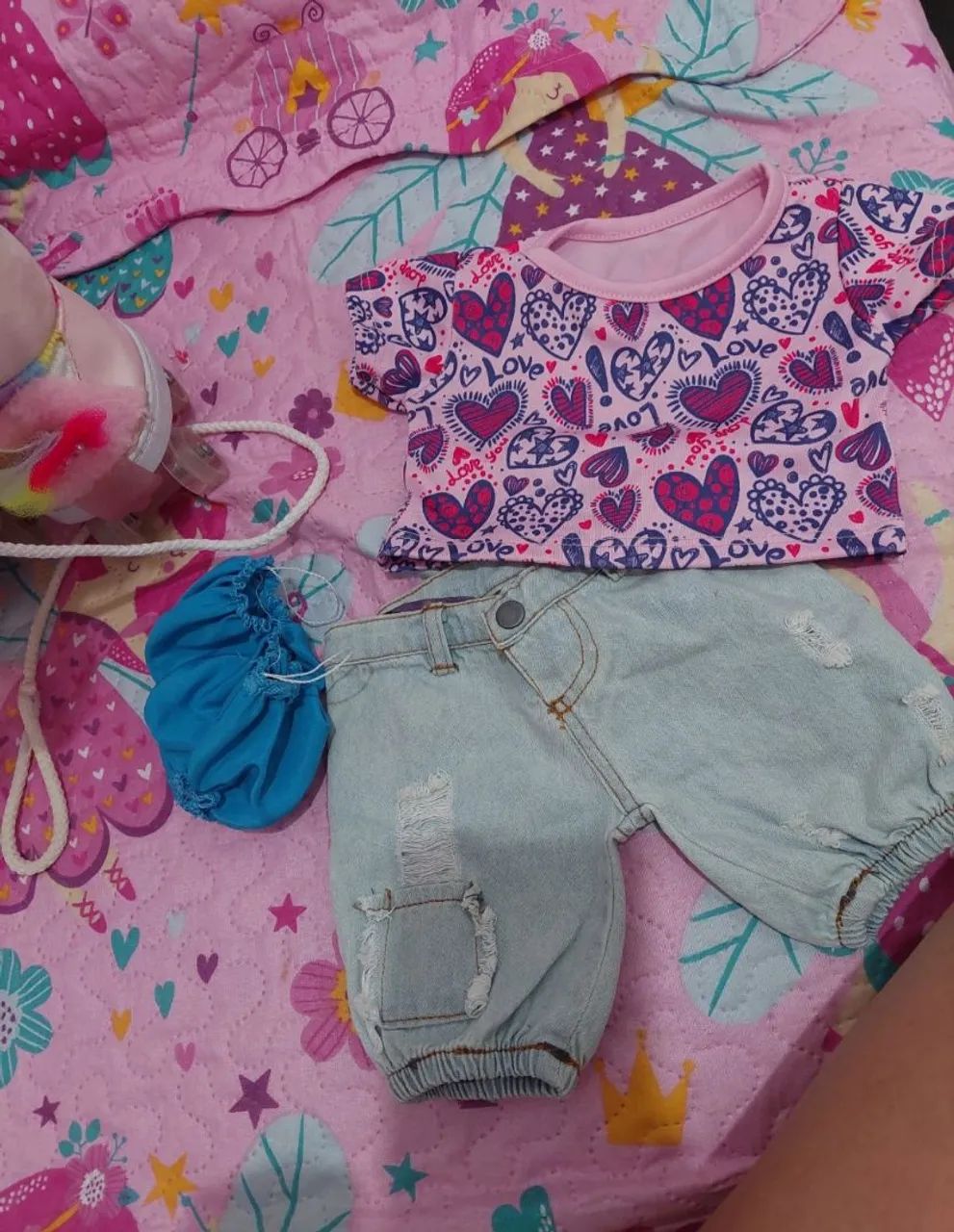 Unicórnio de pelúcia com patins marca Criamigos - Foto 6