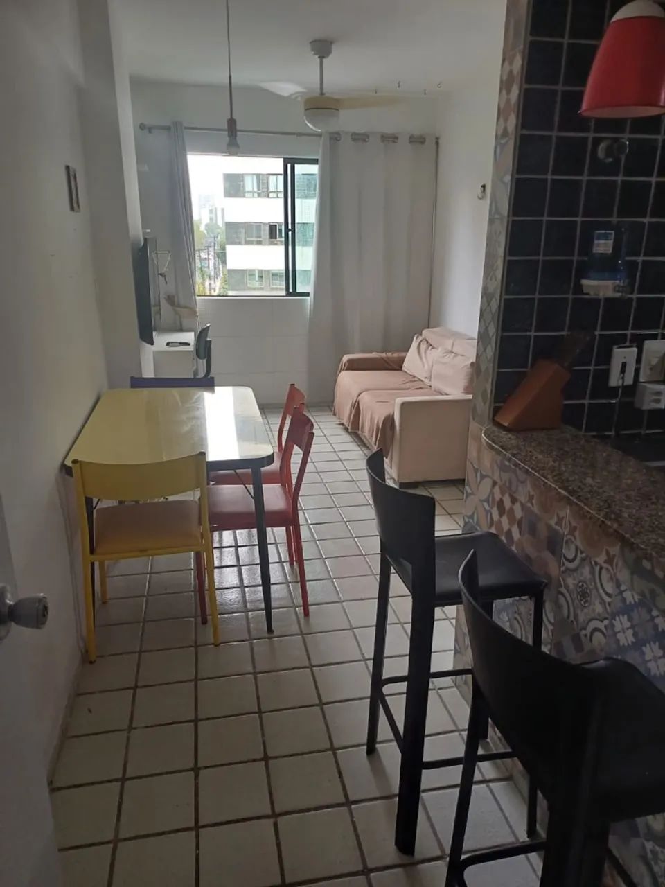 FLAT MOBILIADO NO EDIFÍCIO COSTA DO SOL BAIRRO PARNAMIRIM! - Foto 3
