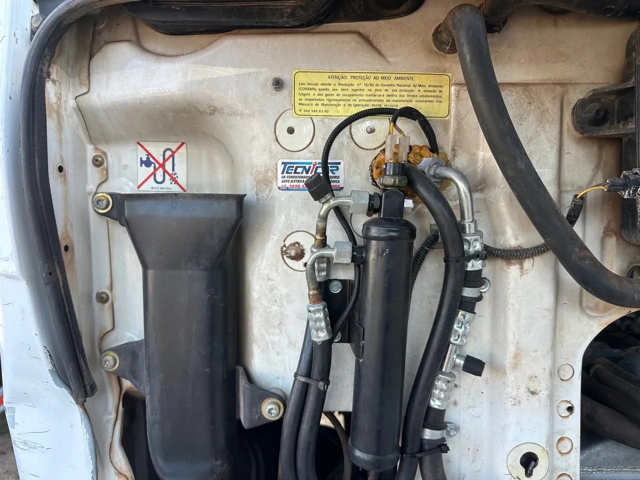 Caminhão Mercedes-Benz 1718 -6x2 TRUCK mecanismo operacional no documento   - Foto 7