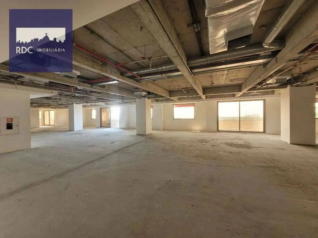 Sala para alugar, 700 m² por R$ 65.025/mês - Foto 4
