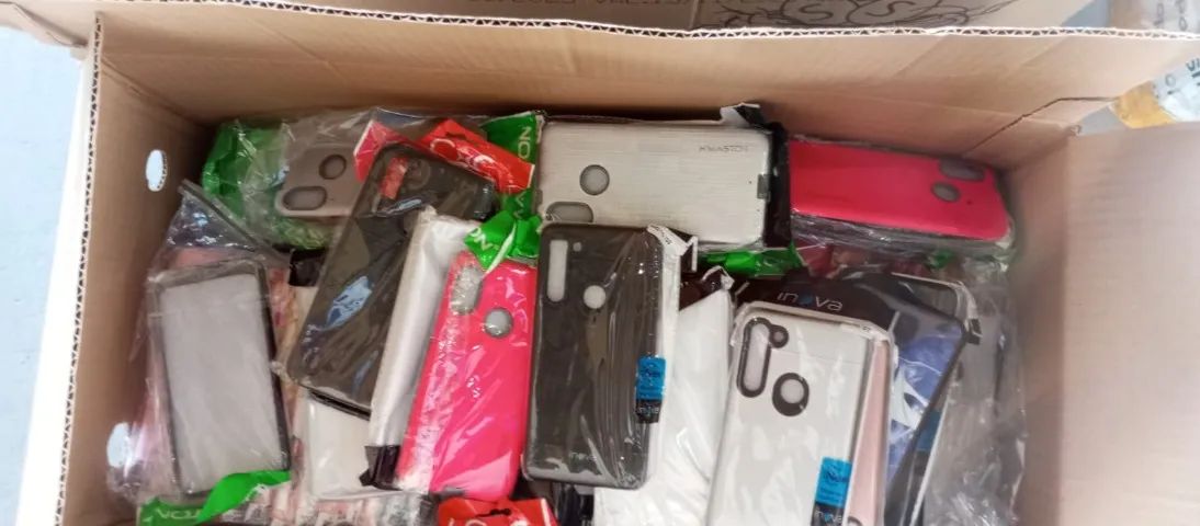  lote capa de celular umas 1510 - Foto 5