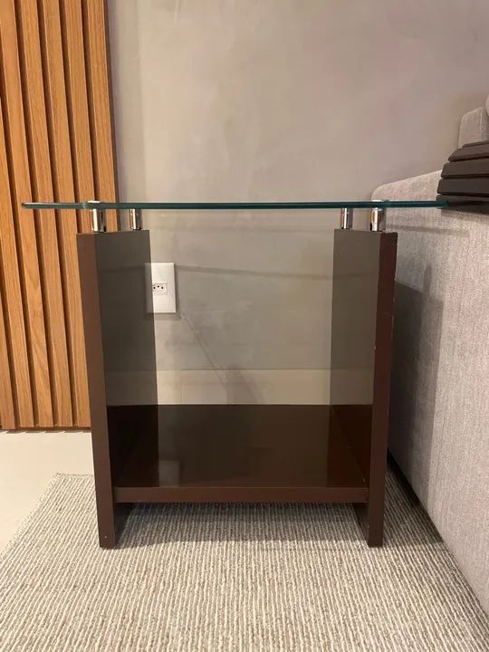 Mesa de centro em vidro e madeira - Foto 2