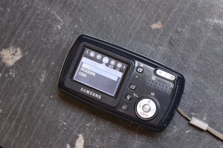 Camera Digital Cybershot Samsung  A402 - Foto 5