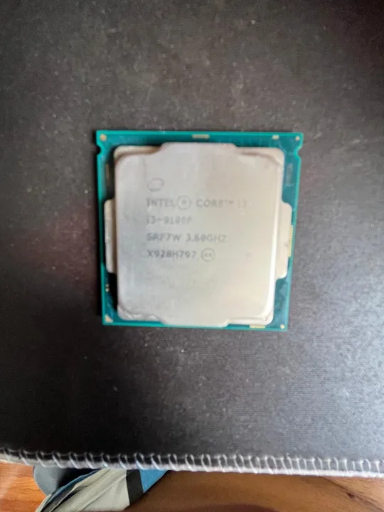 Processador Intel i3 9100f geração. Valor baixo para sair hoje.
