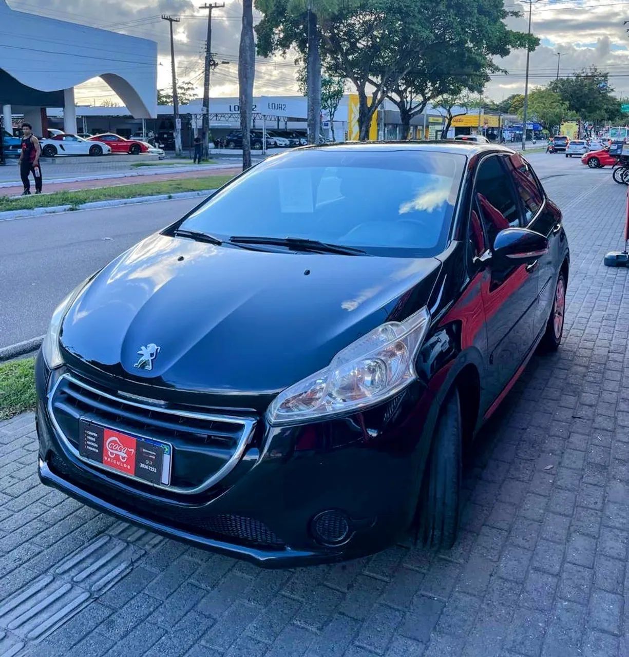 Peugeot 208 208 Active/Active Pack 1.5 Flex 8V 5p 2014