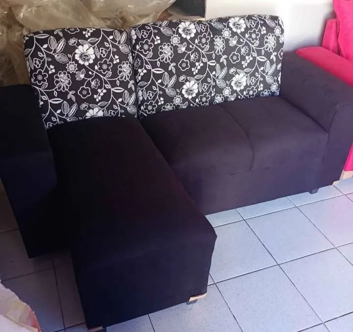 PROMOÇÃO DE SOFÁ TEMOS APARTI DE 570.00 - Foto 5