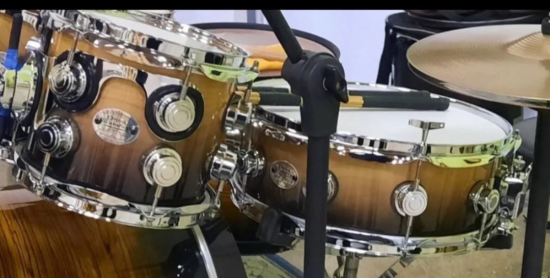 Caixa DW dum workshop 64872127719041123