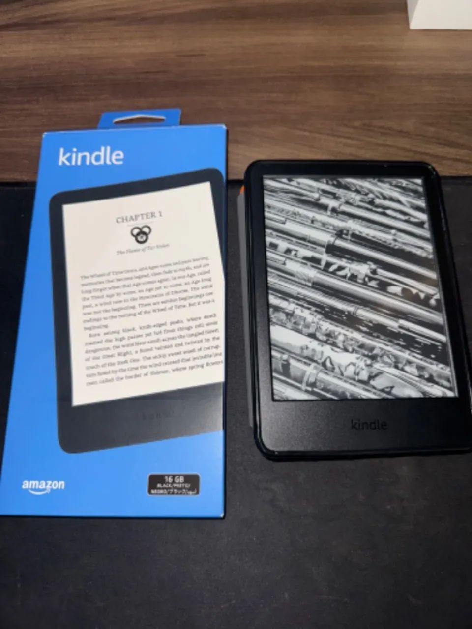 kidle 11 geração + capa/caixa