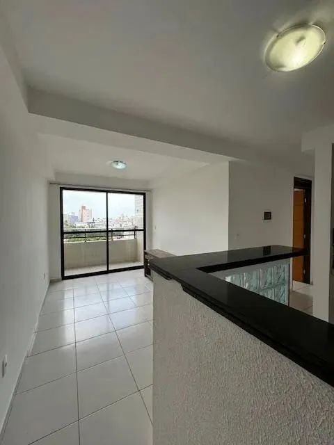 ALUGA-SE excelente apartamento medindo 57m2 com 2 quartos Bairro de Manaíra - João Pessoa 