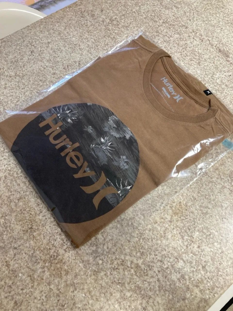 Camiseta Masculina Hurley Marrom - Foto 3