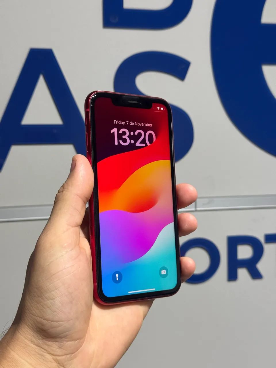 iPhone 11 64gb Branco Seminovo - Foto 4