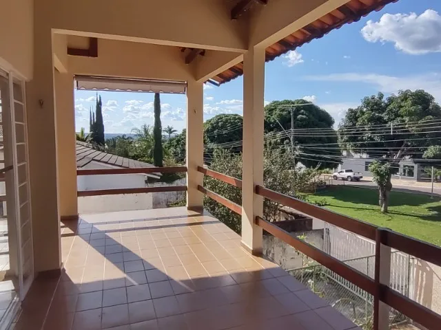 Seu Refúgio Exclusivo em Brasília: Conforto, Natureza e Paz de Espírito, em 150m²